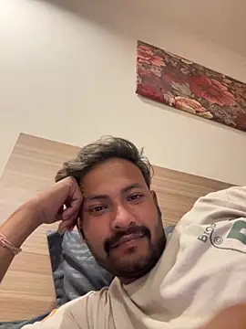 newdelhiBOY  online show from 06-06-26, 03:50