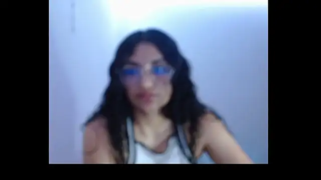 skarlettmoon online show from 04-17-26, 05:27