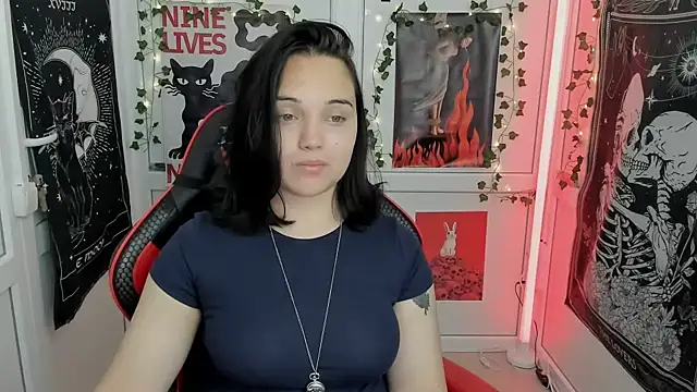 Snapshot of Caroline_cutte chatting on 07-09-26, 06:06 Caroline cutte online show from 07-09-26, 06:06