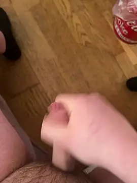 paullove69 online show from 04-10-26, 10:42