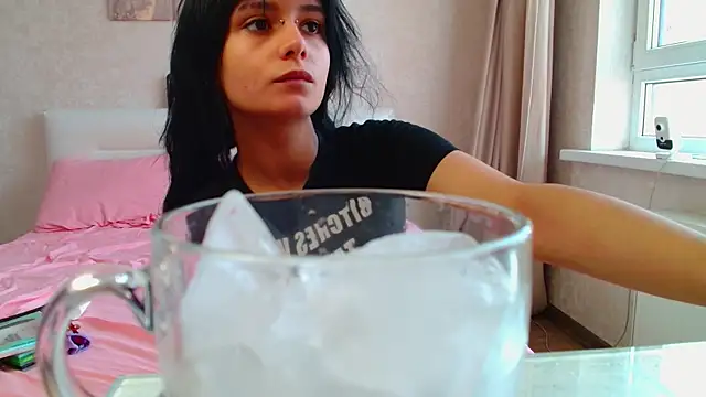 The Slutty Fox online show from 06-23-26, 08:23