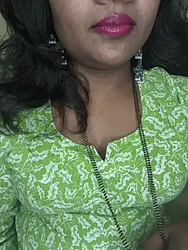 Snapshot of ur_love_kannada1 chatting on 06-20-26, 05:43 ur love kannada1 online show from 06-20-26, 05:43
