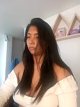 SaritaSC20 online show from 04-15-26, 07:21