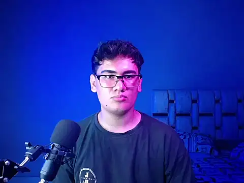 Andruetxx online show from 04-13-26, 12:49