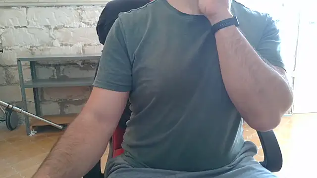 Snapshot of brunosso85ita chatting on 04-18-26, 01:15 brunosso85ita online show from 04-18-26, 01:15