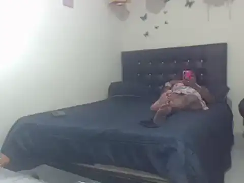 Snapshot of hotbrunettecasandra chatting on 02-06-25, 08:56 hotbrunettecasandra online show from 02-06-25, 08:56