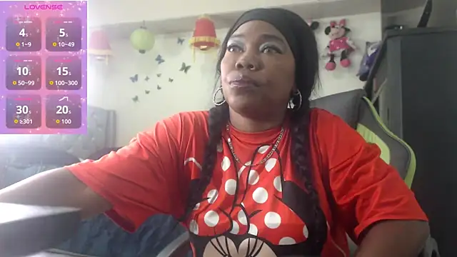 Snapshot of hotbrunettecasandra chatting on 09-17-25, 10:50 hotbrunettecasandra online show from 09-17-25, 10:50