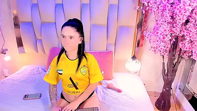 Iriistai1 online show from 06-18-26, 09:30
