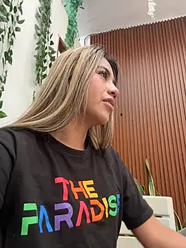 Kimmiebellarie online show from 06-19-26, 02:10