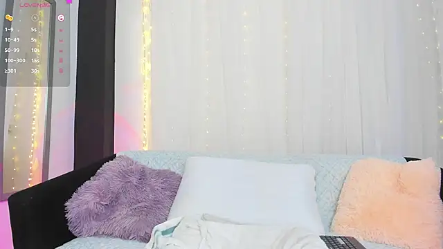 Sofia Mature  online show from 06-09-26, 07:25