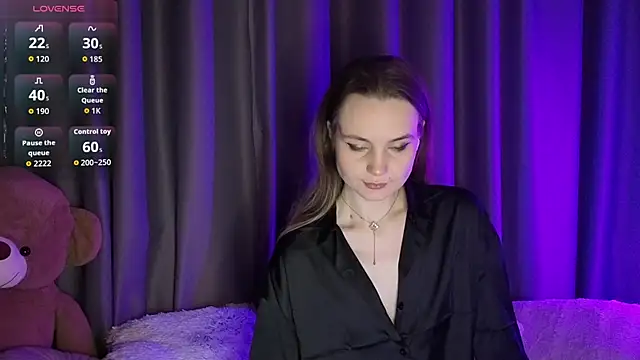 Snapshot of Lovelisse chatting on 04-26-26, 06:16 Lovelisse online show from 04-26-26, 06:16
