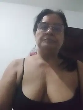 Snapshot of PienCanela chatting on 06-19-26, 12:59 PienCanela online show from 06-19-26, 12:59
