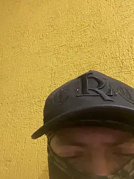 Snapshot of jakeblaze26 chatting on 04-12-26, 02:49 jakeblaze26 online show from 04-12-26, 02:49