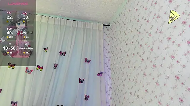 Snapshot of karina_ebonyy chatting on 04-24-26, 11:12 karina ebonyy online show from 04-24-26, 11:12