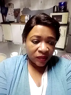 BUSTYQUEEN56  online show from 05-05-26, 03:53