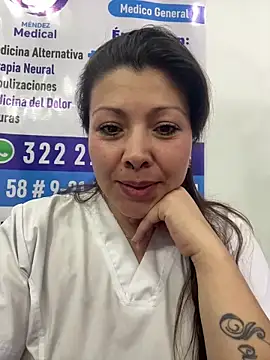 Snapshot of SARA_21- chatting on 04-30-26, 01:17 SARA 21- online show from 04-30-26, 01:17