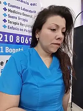 Snapshot of SARA_21- chatting on 05-23-26, 12:53 SARA 21- online show from 05-23-26, 12:53