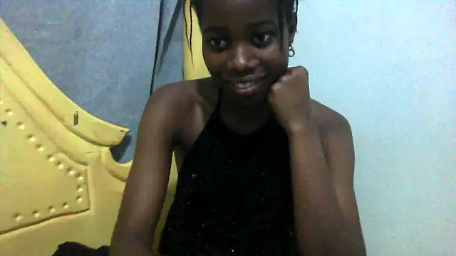Snapshot of Rerpuss1 chatting on 06-12-26, 04:55 Rerpuss1 online show from 06-12-26, 04:55