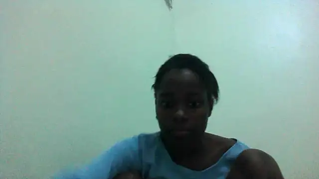 Snapshot of Rerpuss1 chatting on 06-20-26, 11:46 Rerpuss1 online show from 06-20-26, 11:46
