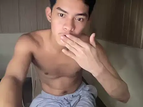 yourhotasian jhonpol16 online show from 06-28-26, 02:06