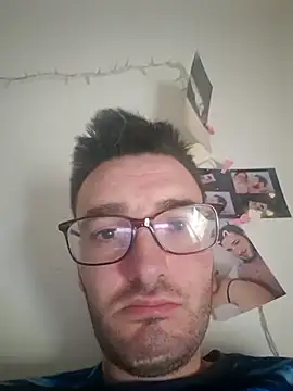 christo85000 online show from 04-25-26, 02:14