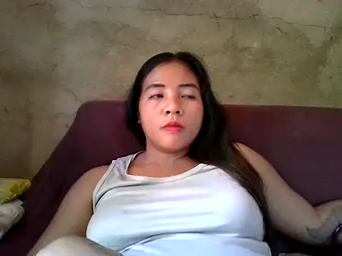 Snapshot of pinayysimple chatting on 05-20-26, 05:35 pinayysimple online show from 05-20-26, 05:35