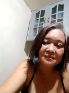 jeanyummytits online show from 05-11-26, 01:39