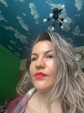 evaprolove online show from 04-15-26, 09:49