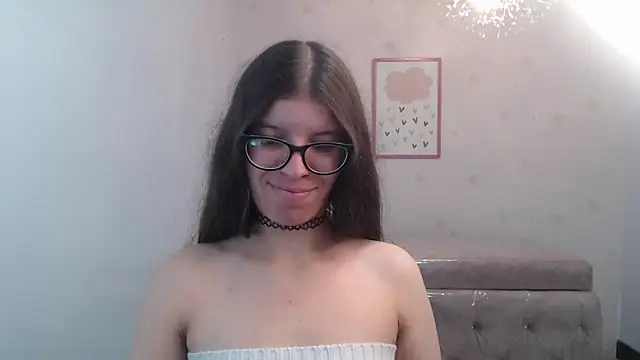 Kailee ch online show from 04-30-26, 08:57