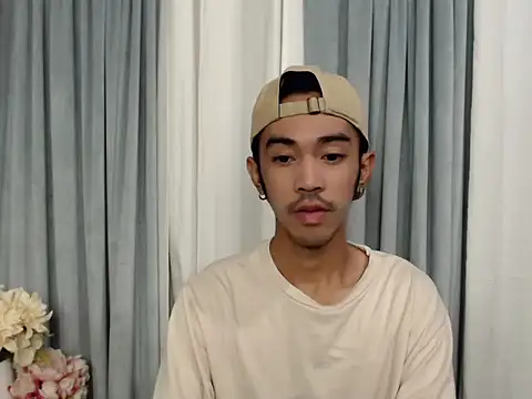 crocodale online show from 04-16-26, 01:39