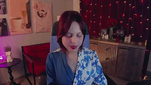 VivienneHebert online show from 05-11-26, 12:55