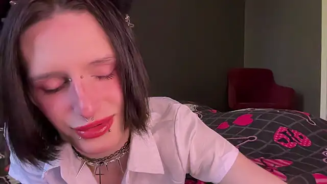 Niky Long online show from 05-13-26, 08:44