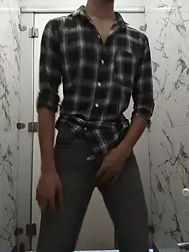itsmemadhu2019 online show from 06-07-26, 02:43