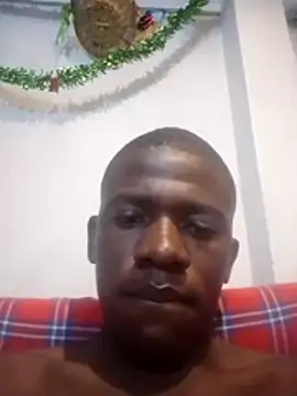 Snapshot of SENJE254 chatting on 07-17-26, 06:42 SENJE254 online show from 07-17-26, 06:42