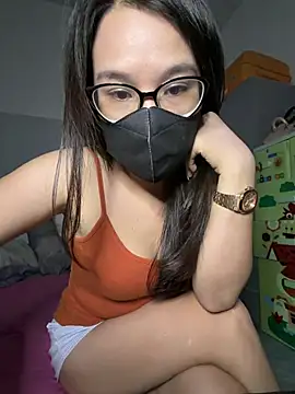 Snapshot of ZzyzyZ-009 chatting on 05-10-26, 03:28 ZzyzyZ-009 online show from 05-10-26, 03:28