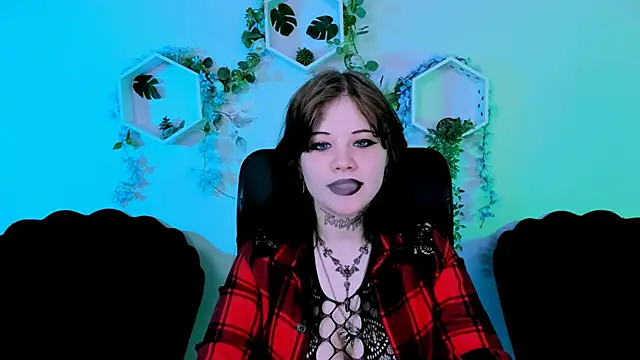 Snapshot of nikki_kiss_ chatting on 06-15-26, 08:27 nikki kiss online show from 06-15-26, 08:27