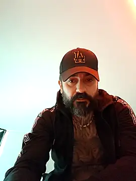 malese983 online show from 04-13-26, 04:23