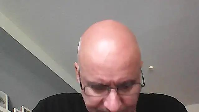 mannohmann5 online show from 07-30-26, 08:02