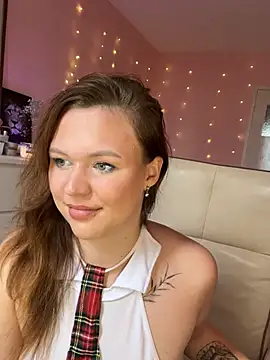 SweetLikaaa online show from 06-11-26, 03:21