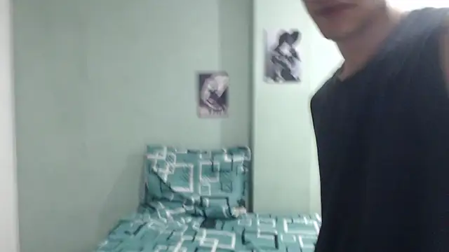 Snapshot of raife_70 chatting on 04-14-26, 07:20 raife 70 online show from 04-14-26, 07:20