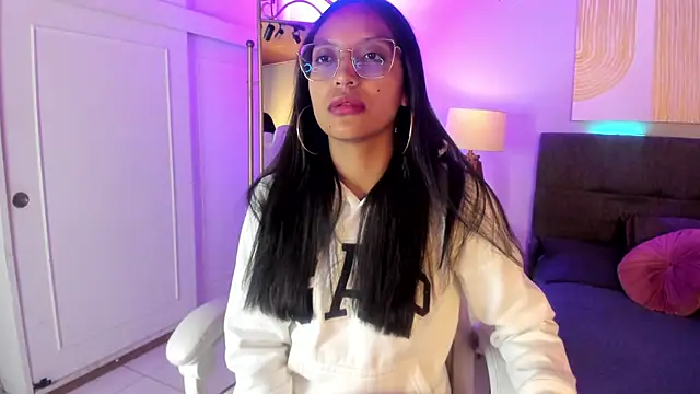 miel ambar online show from 05-27-26, 01:52