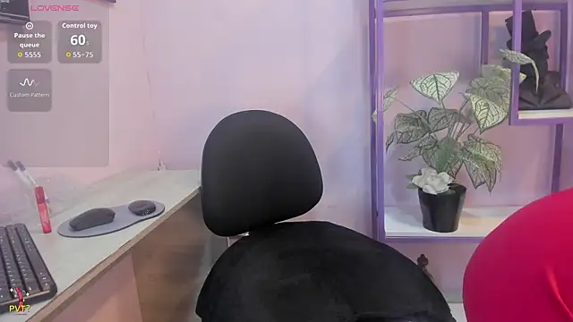 Snapshot of Eva__Milanoo chatting on 05-01-26, 06:56 Eva Milanoo online show from 05-01-26, 06:56