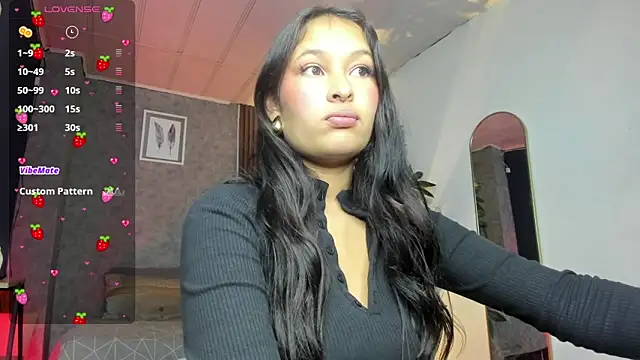 Snapshot of Milenka-5 chatting on 05-01-26, 06:23 Milenka-5 online show from 05-01-26, 06:23