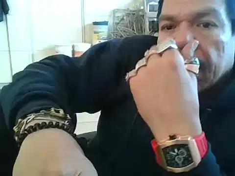 Snapshot of Oskr2024XXX chatting on 12-30-24, 09:08 Oskr2024XXX online show from 12-30-24, 09:08