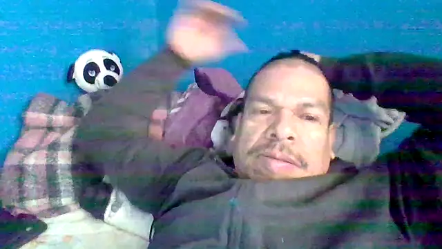 Snapshot of Oskr2024XXX chatting on 07-11-26, 05:26 Oskr2024XXX online show from 07-11-26, 05:26