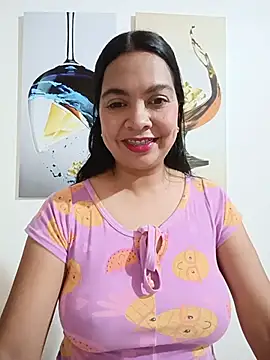 Snapshot of Silvana2927 chatting on 07-03-26, 08:10 Silvana2927 online show from 07-03-26, 08:10
