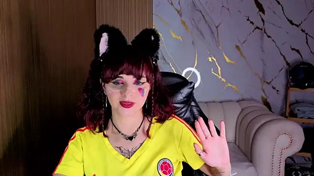 Snapshot of Cherry_tf chatting on 06-17-26, 10:00 Cherry tf online show from 06-17-26, 10:00