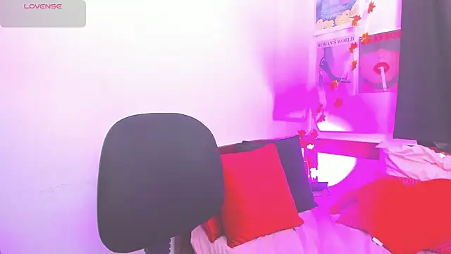 DaniellaGiraldo online show from 05-07-26, 01:49