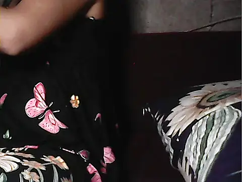  sweetbabe23 online show from 06-26-26, 04:00