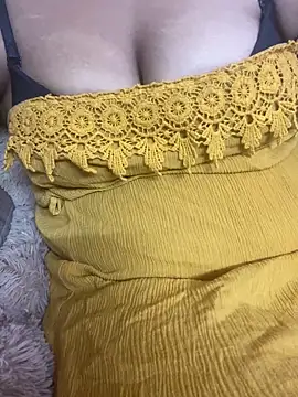 classic  girl  online show from 04-17-26, 08:39